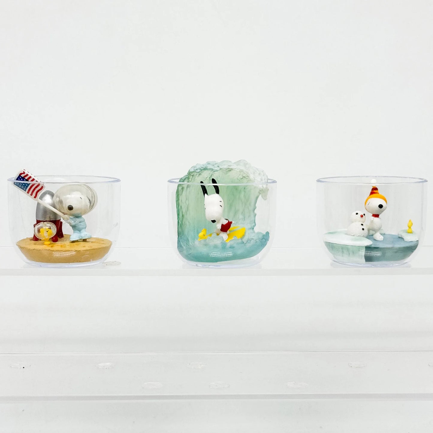 Snoopy Happy Vacations Series Miniature Landscape Bottle Blind Box Toy Desktop Ornament Anime Peripheral Gifts