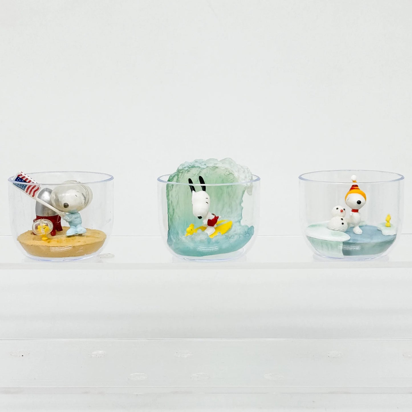Snoopy Happy Vacations Series Miniature Landscape Bottle Blind Box Toy Desktop Ornament Anime Peripheral Gifts